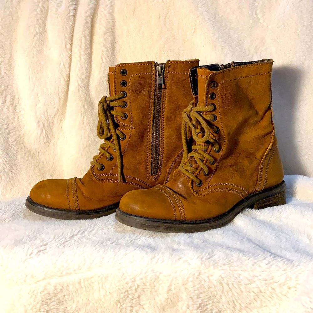 🥾Steve Madden Combat Boots🥾